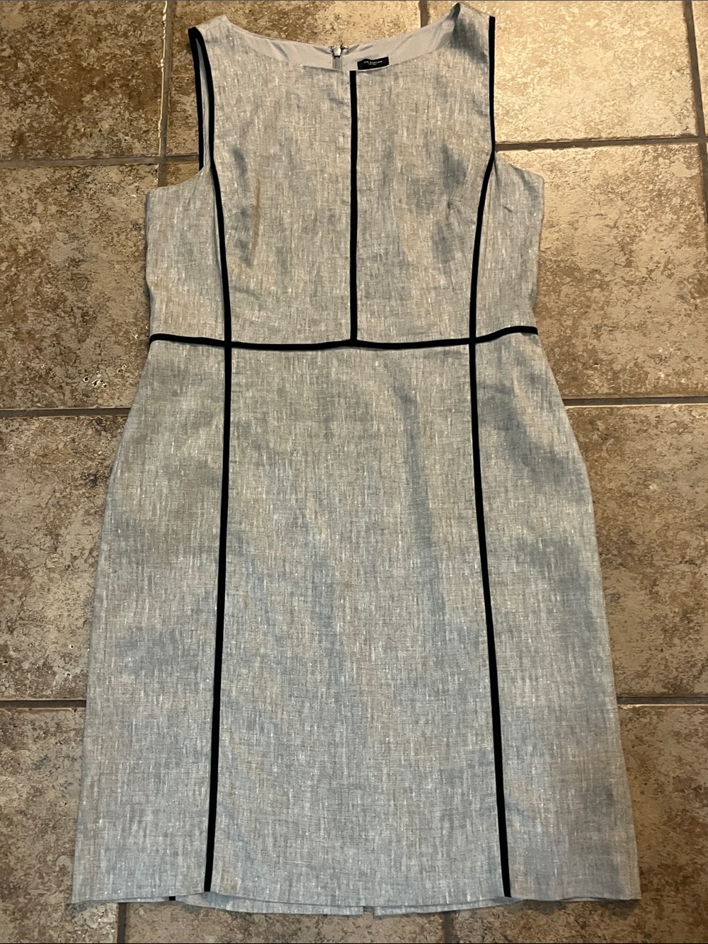 Classic!!!!! Ann Taylor Gray Sheath Dress with Black Piping